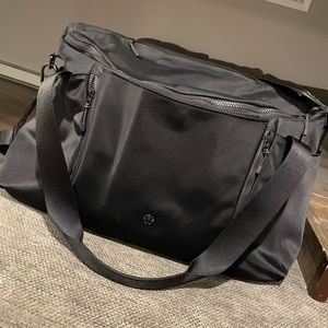 Lululemon duffel bag